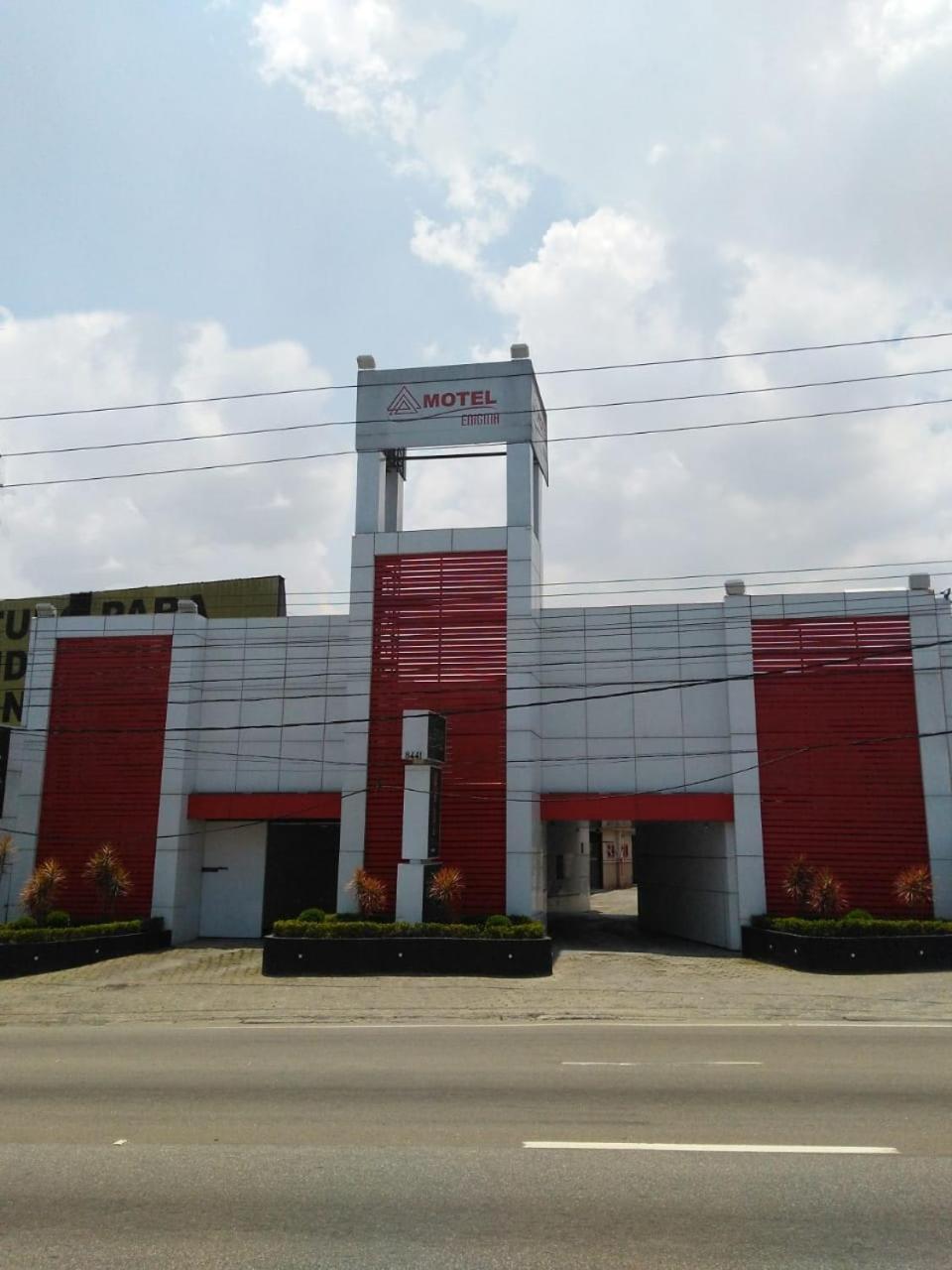 Enigma Motel / Hotel Santo Andre  Exterior photo